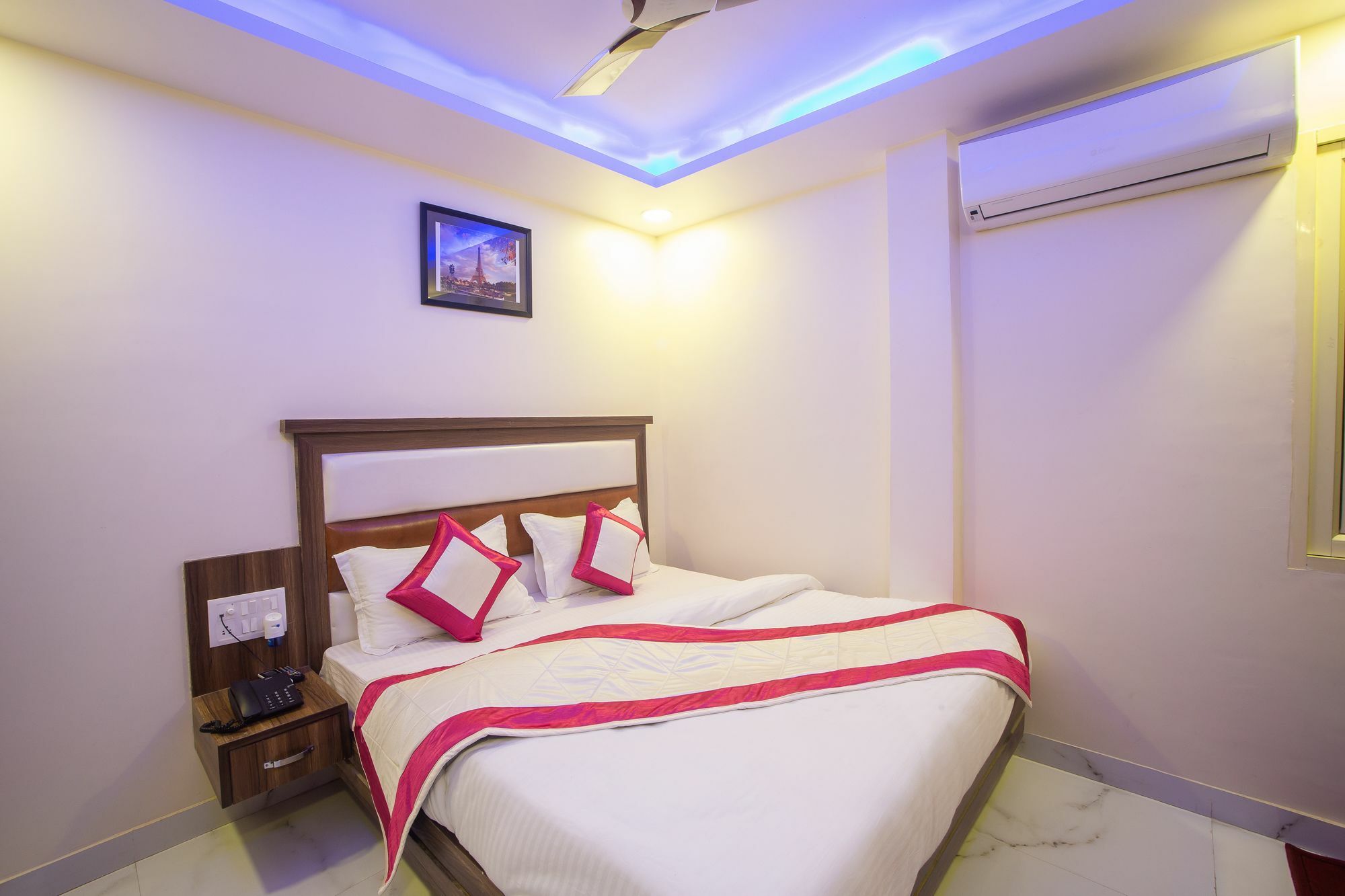 Hotel Sarthak Palace - By Pooja Hospitality New Delhi Extérieur photo