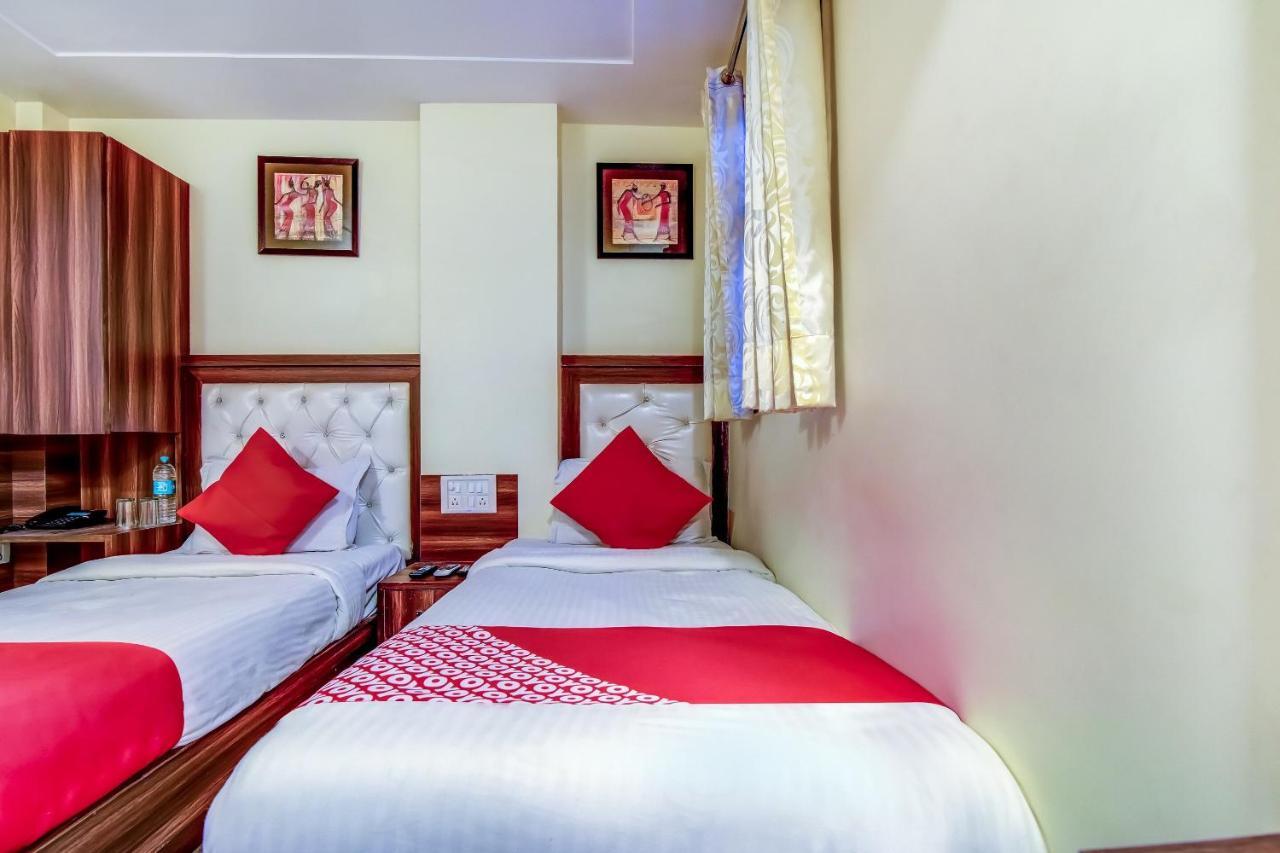 Hotel Sarthak Palace - By Pooja Hospitality New Delhi Extérieur photo