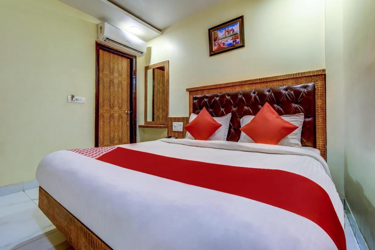 Hotel Sarthak Palace - By Pooja Hospitality New Delhi Extérieur photo