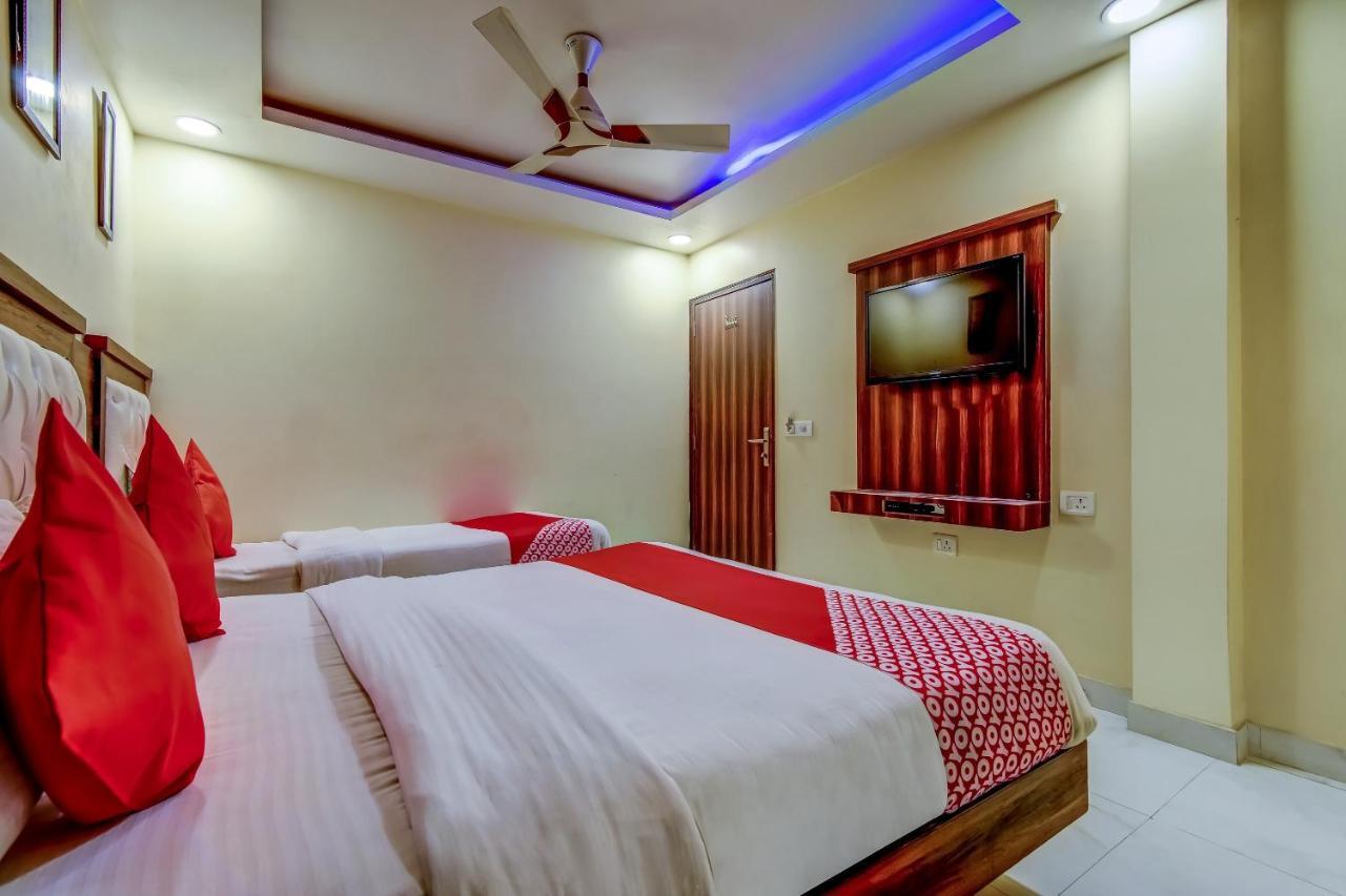 Hotel Sarthak Palace - By Pooja Hospitality New Delhi Extérieur photo