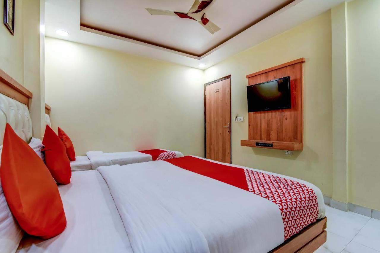 Hotel Sarthak Palace - By Pooja Hospitality New Delhi Extérieur photo