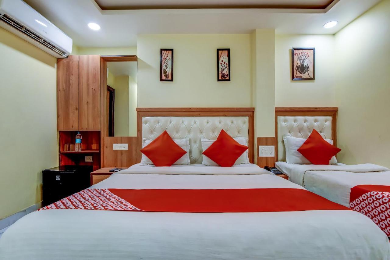 Hotel Sarthak Palace - By Pooja Hospitality New Delhi Extérieur photo